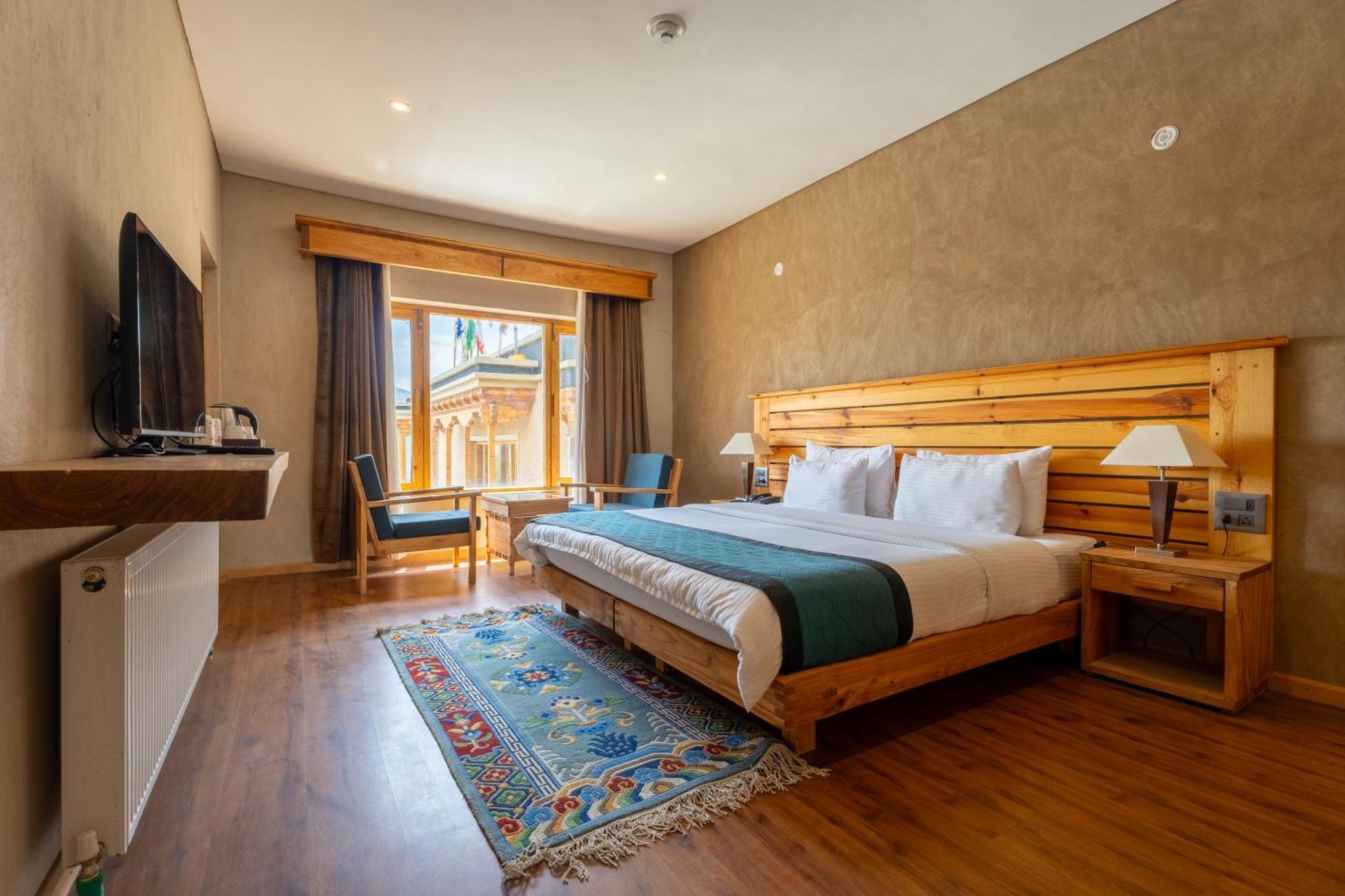The Saraha Hotel Leh Bagian luar foto